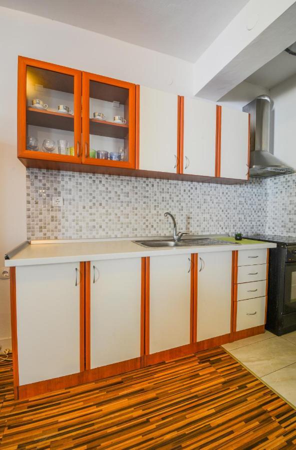 Apartment Guest House Leo Zadar Exterior foto